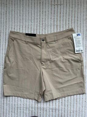 Lululemon ABC Classic-Fit Short 7” Size 34 Trench Beige NWT